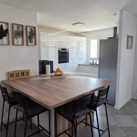  Annonces ISLE SUR SORGUE : Maison / Villa | MONTFAVET (84140) | 81 m2 | 245 000 &euro; 