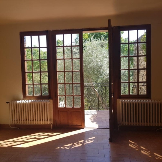  Terre de Provence Immobilier : Maison / Villa | FONTAINE-DE-VAUCLUSE (84800) | 102 m2 | 895 € 