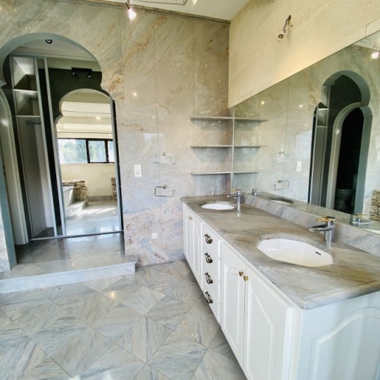  Annonces ISLE SUR SORGUE : Maison / Villa | CARPENTRAS (84200) | 180 m2 | 750 000 &euro; 