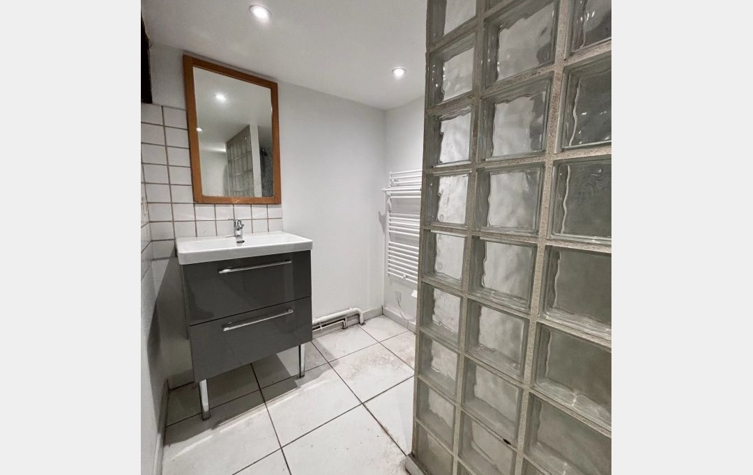 Annonces ISLE SUR SORGUE : Immeuble | CARPENTRAS (84200) | 108 m2 | 210 000 &euro; 