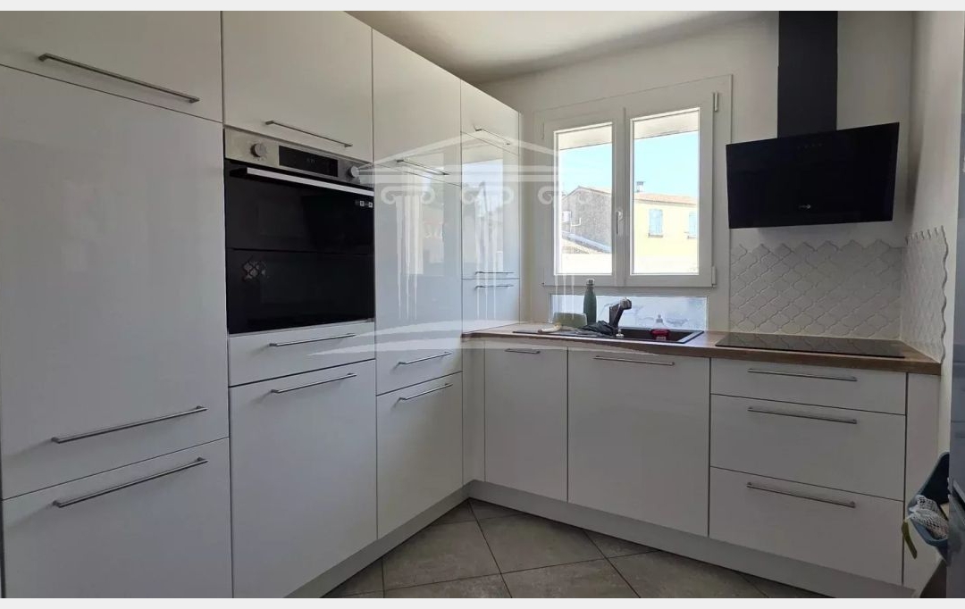 Annonces ISLE SUR SORGUE : Maison / Villa | MONTFAVET (84140) | 81 m2 | 245 000 &euro; 