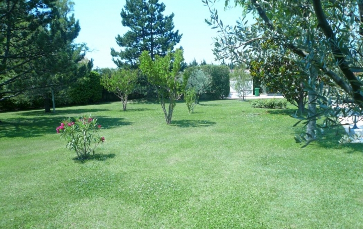 Terre de Provence Immobilier : Maison / Villa | CAUMONT-SUR-DURANCE (84510) | 150 m2 | 0 € 