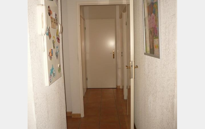 Terre de Provence Immobilier : Appartement | SORGUES (84700) | 58 m2 | 673 € 