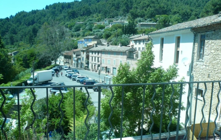 Terre de Provence Immobilier : House | FONTAINE-DE-VAUCLUSE (84800) | 102 m2 | 895 € 